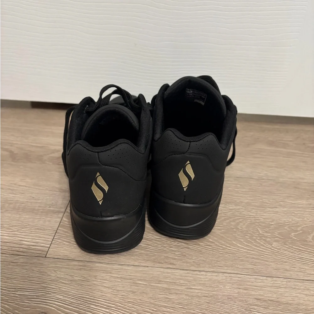 Women’s Sketchers UNO - Picture 4 of 6